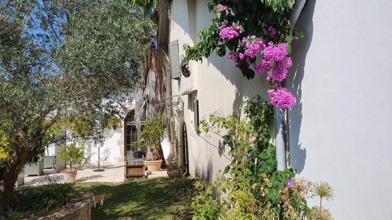La Bastide De Guiche Entre Ocean Et Montagnes Apartman Kültér fotó