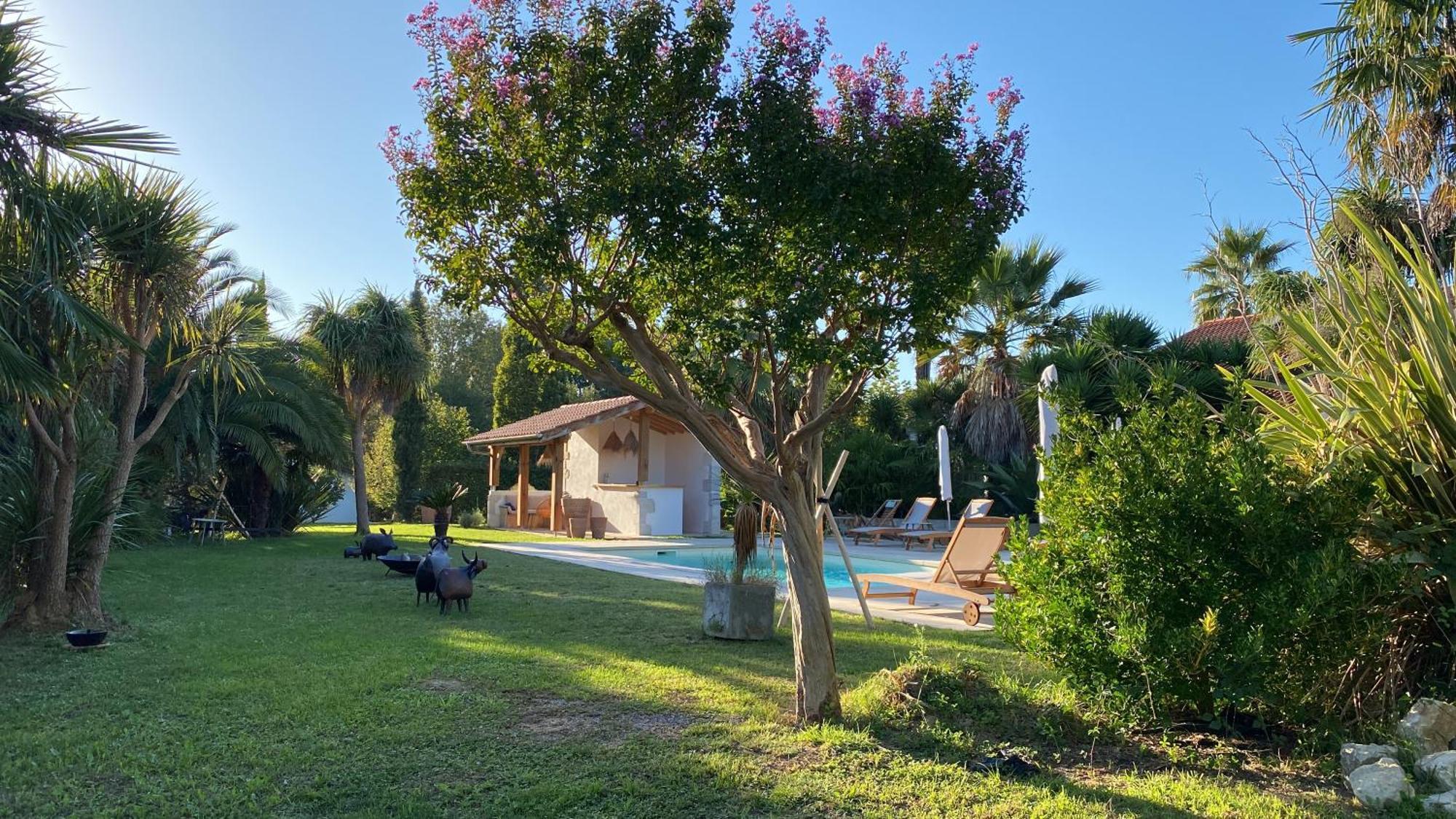 La Bastide De Guiche Entre Ocean Et Montagnes Apartman Kültér fotó